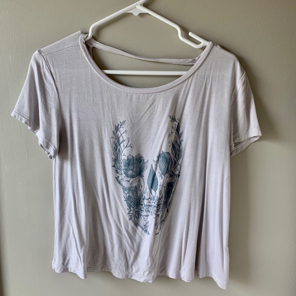 Soft & Sexy American Eagle “Backless” Shirt